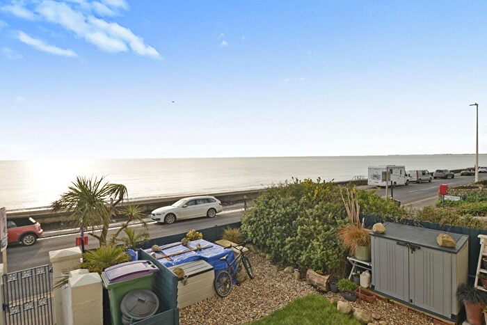 1 Bedroom Flat For Sale In Wellington Terrace, Sandgate Esplanade, Sandgate, Folkestone, CT20