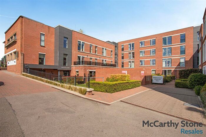 1 Bedroom Flat For Sale In Glenhills Court, Little Glen Road, Glen Parva, Leicester, LE2