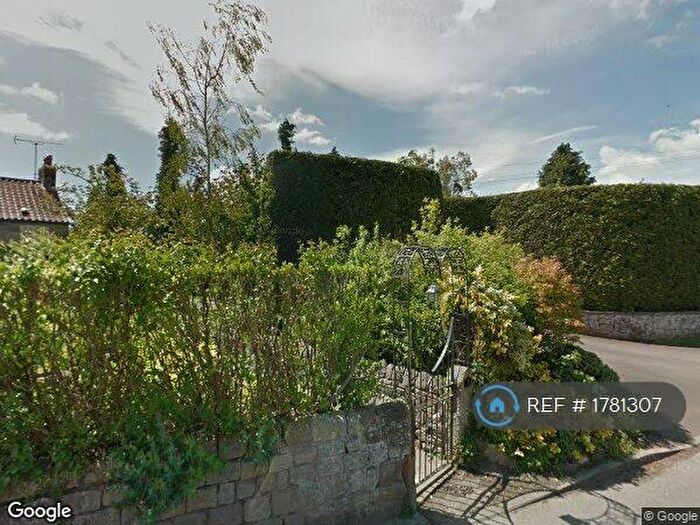 2 Bedroom End Of Terrace House To Rent In Common Road, Worksop, S80