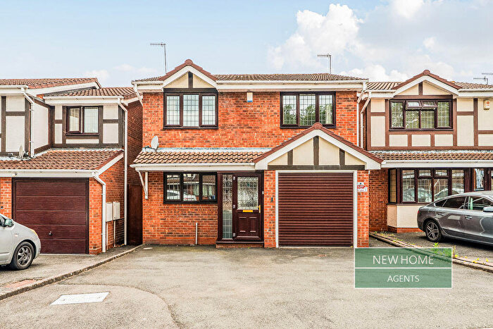 3 Bedroom Detached House For Sale In Fernhurst Drive, Brierley Hill, DY5