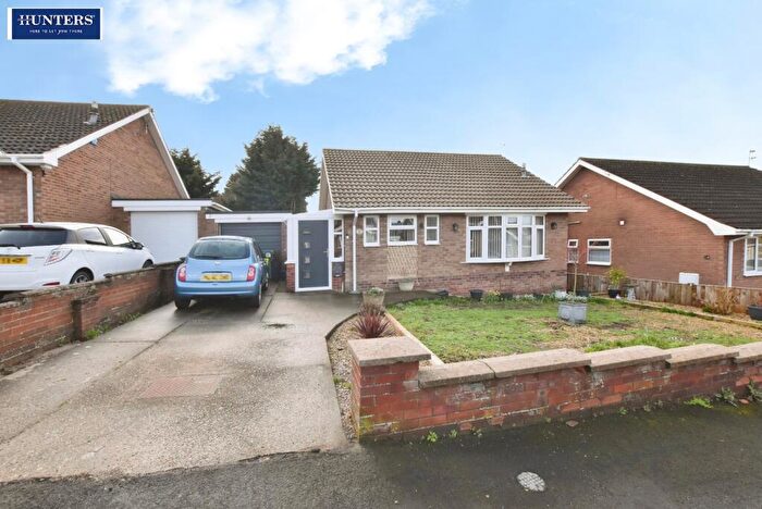 2 Bedroom Detached Bungalow For Sale In Hillfoot Drive, Scunthorpe, DN17
