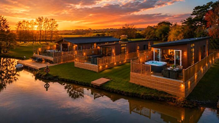 3 Bedroom Lodge For Sale In The Whimbrel, Noah's Retreat, Barton Street, Grimsby, Lincolnshire, DN37
