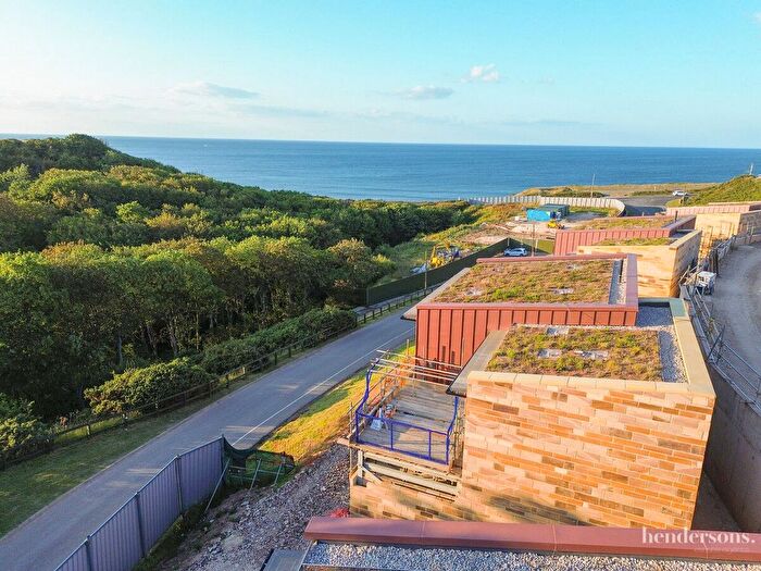 3 Bedroom Villa For Sale In Sandsend Road, Whitby, YO21