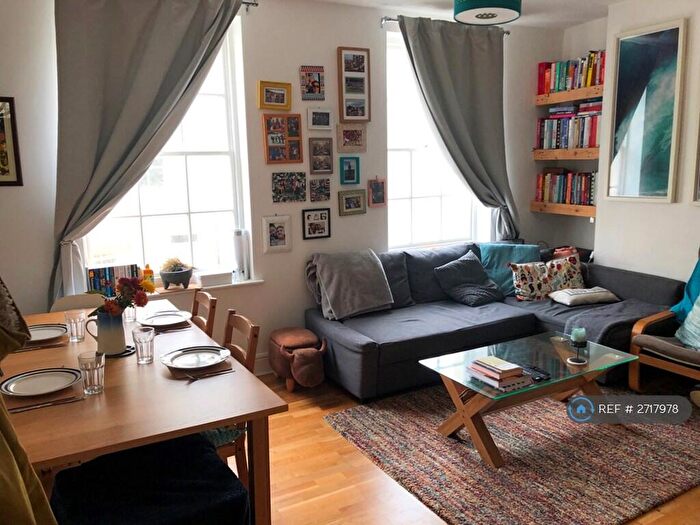 2 Bedroom Maisonette To Rent In Lower Market Street, Hove, BN3