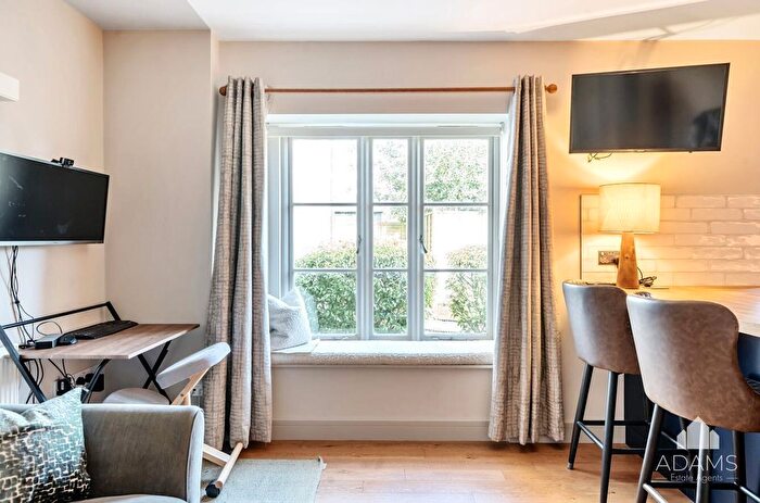 1 Bedroom Flat For Sale In The Old Police Station, Greet Road, Winchcombe, GL54