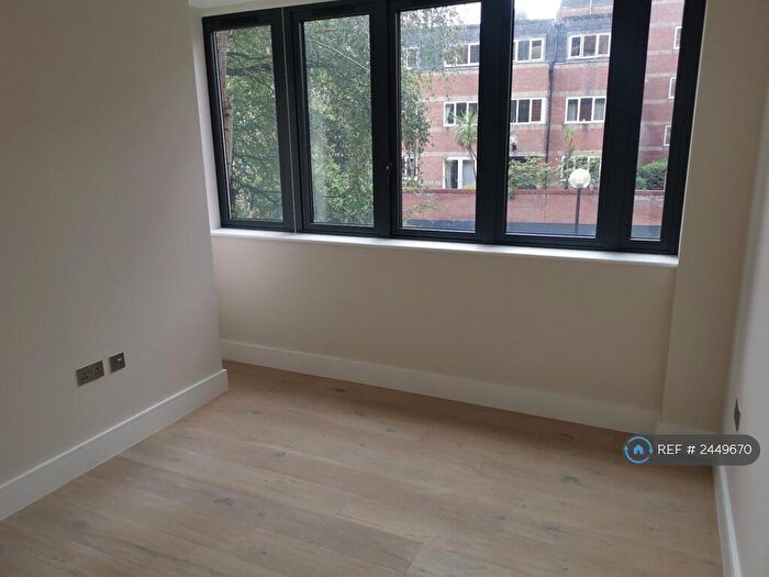 1 Bedroom Flat To Rent In St. Peters House, Norwich, NR1
