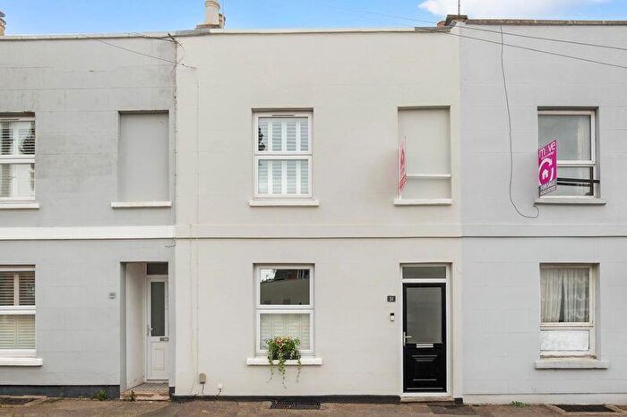 3 Bedroom Terraced House For Sale In Keynsham Street, Cheltenham, Gloucestershire, GL52