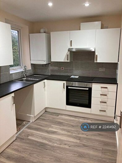 2 Bedroom Flat To Rent In Manchester Road, Southport, PR9