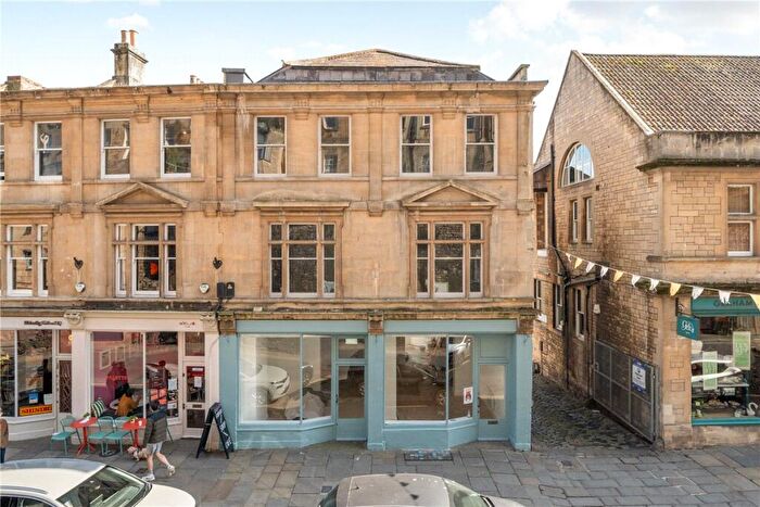 3 Bedroom Maisonette For Sale In Walcot Street, Bath, Somerset, BA1