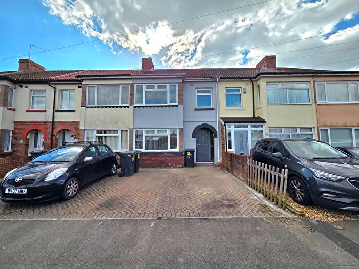 3 Bedroom Property To Rent In Avery Lane, Gosport, PO12