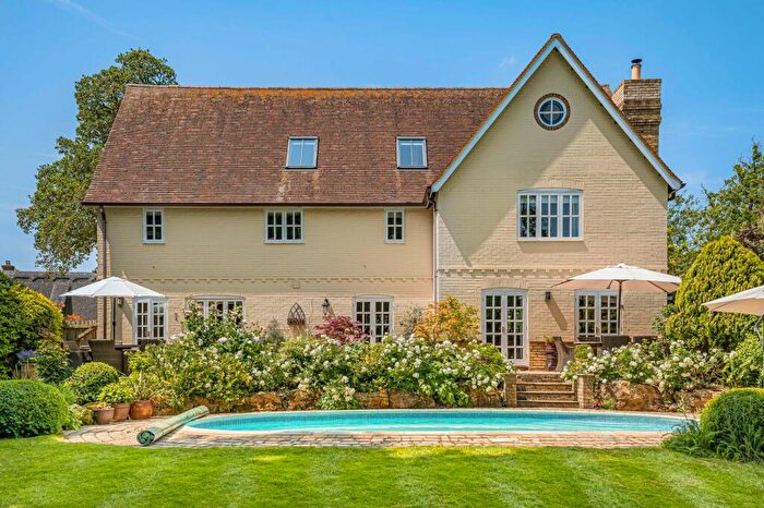 5 Bedroom Detached House For Sale In Dovehouse Wood, Abbots Ripton, Cambridgeshire., PE28