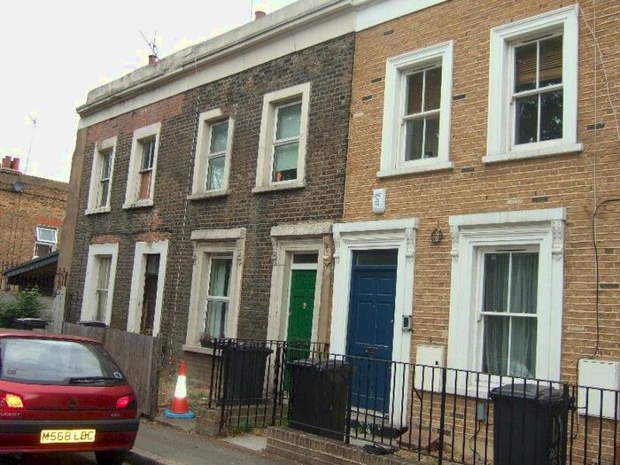 3 Bedroom Terraced House To Rent In Harts Lane, London, SE14
