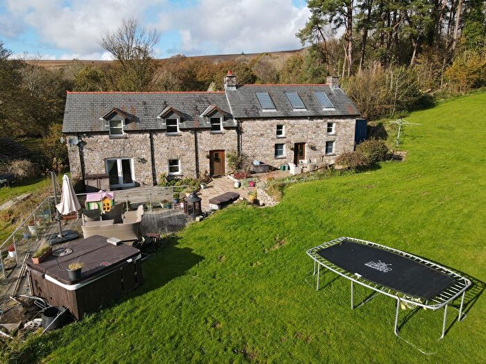 4 Bedroom Farm For Sale In Glanamman, Ammanford, SA18