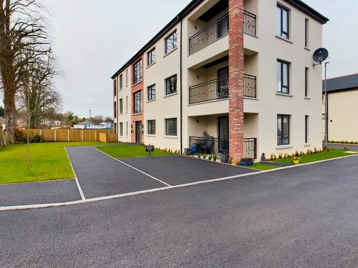2 Bedroom Flat To Rent In Ashley Park Lane, Dunmurry, Belfast, BT17