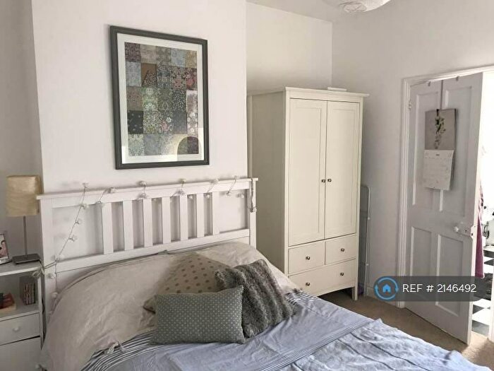 3 Bedroom Terraced House To Rent In Oakwood Avenue, Mitcham, CR4