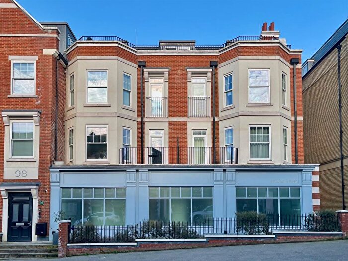 1 Bedroom Flat For Sale In London Road, Sevenoaks, TN13