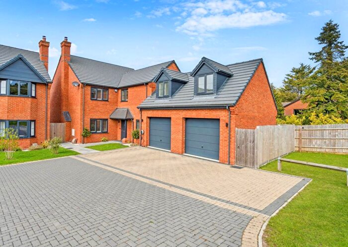 4 Bedroom Detached House For Sale In North End Road, Quainton, HP22