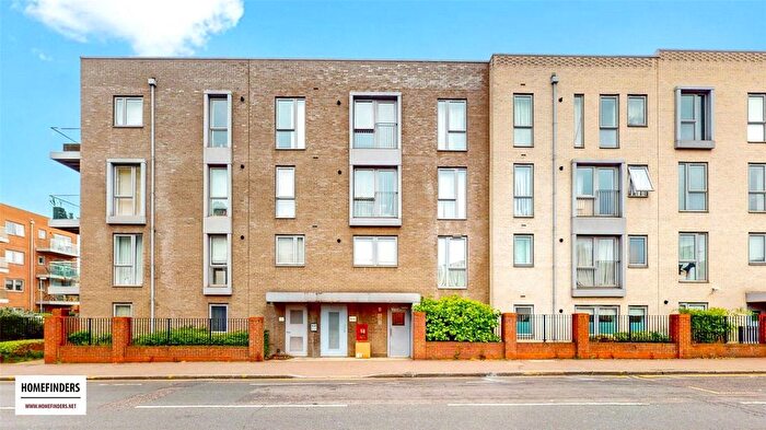 1 Bedroom Flat For Sale In High Road Leyton, London, E10