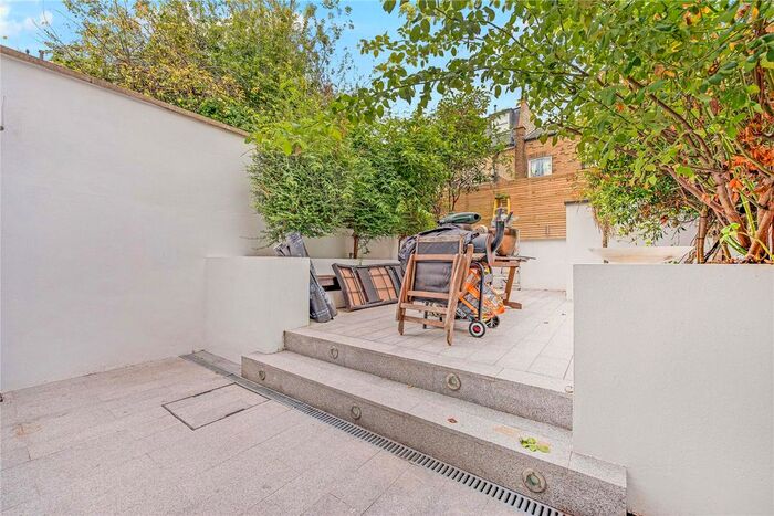 4 Bedroom Terraced House To Rent In New Kings Road, Fulham Broadway, SW6