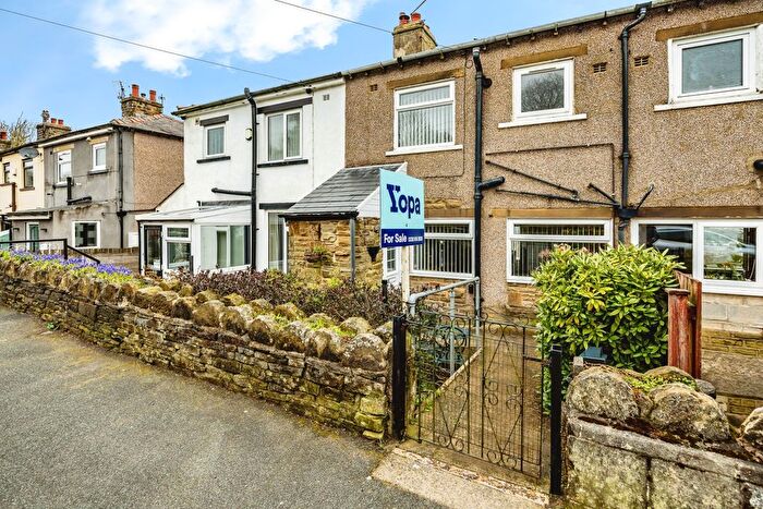2 Bedroom Terraced House For Sale In Moor End Road, Halifax, HX2