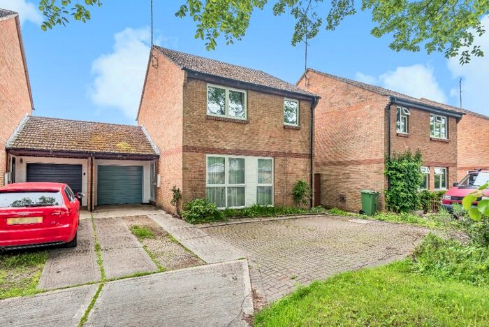 4 Bedroom Semi-Detached House To Rent In College Baths Road, Cheltenham GL53