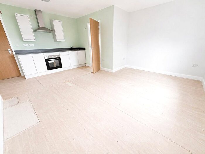 Studio To Rent In Merridale Lane, Wolverhampton, WV3