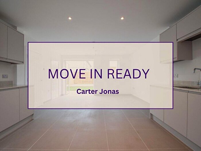 2 Bedroom End Of Terrace House For Sale In Suez Road, Cambridge, Cambridgeshire, CB1