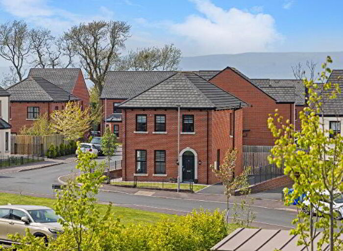 4 Bedroom Detached House For Sale In Castlegowan Drive, Belfast, BT5