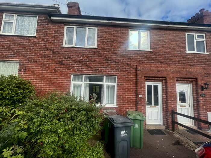 3 Bedroom House To Rent In Crich Lane, Belper, DE56