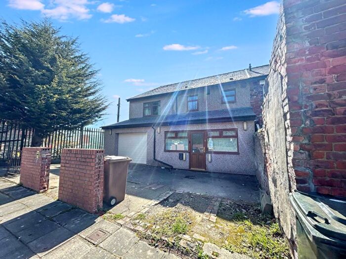 4 Bedroom End Terrace House For Sale In Railway Terrace, Wallsend, NE28