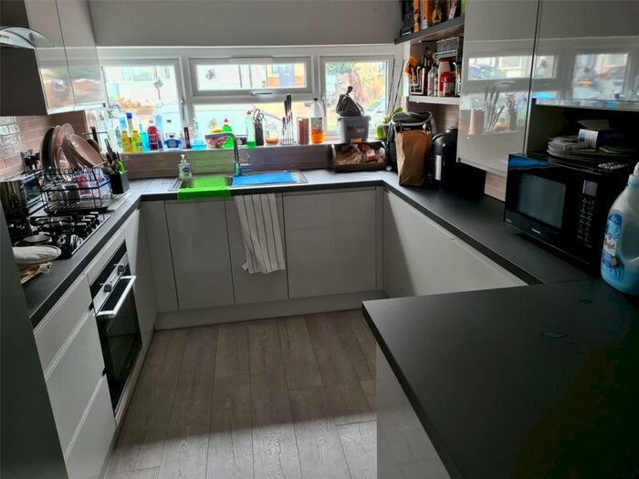 3 Bedroom House To Rent In Stayton Road, Sutton, SM1