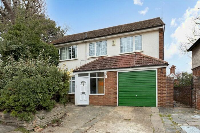 6 Bedroom Detached House To Rent In Malcolm Road, Wimbledon, SW19