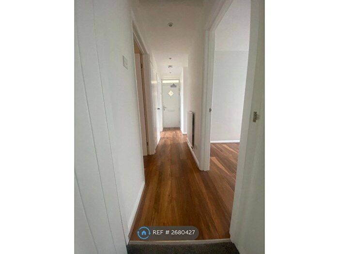 2 Bedroom Flat To Rent In Little Park, Southam, CV47