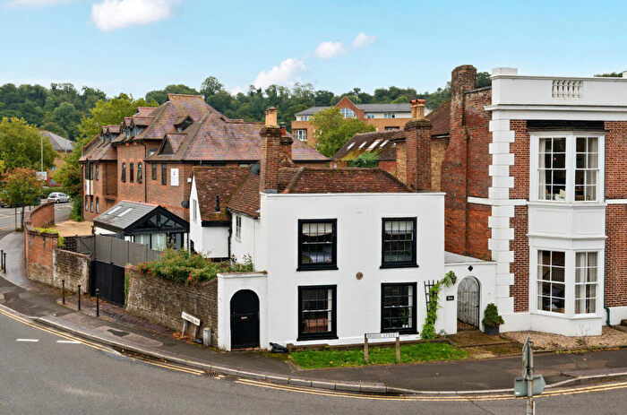 3 Bedroom House For Sale In Bridge Street, Godalming, Surrey, GU7