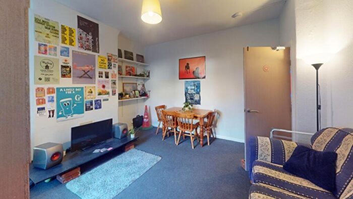 5 Bedroom House To Rent In Annesley Grove, Nottingham, NG1