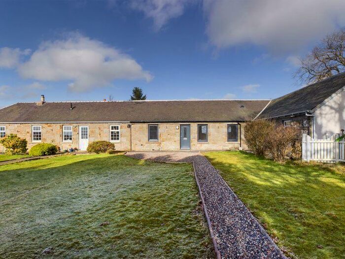 2 Bedroom Cottage For Sale In Carnwath Road, Braehead, ML11