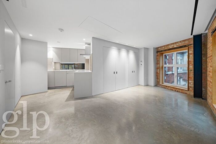 1 Bedroom Flat To Rent In Brewer Street, Soho, W1F