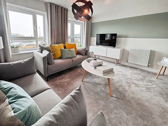 4 Bedroom Property For Sale In Ffordd Darwin, Barry, CF63