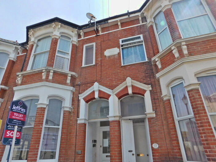 1 Bedroom Flat To Rent In Beach Road, Southsea, PO5