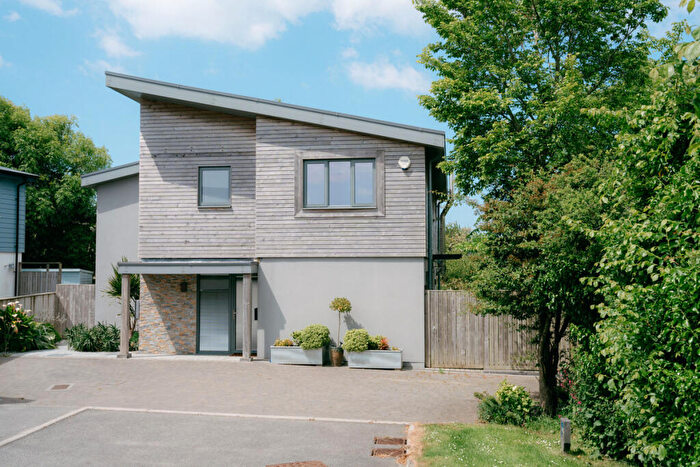 4 Bedroom Detached House For Sale In Tregaross Court, Nr Rock, PL27