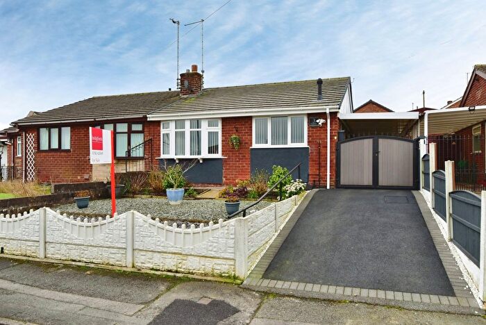 2 Bedroom Bungalow For Sale In Cheviot Drive, Stoke-On-Trent, Staffordshire, ST6