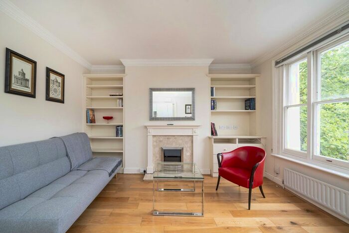 2 Bedroom Flat To Rent In Kempsford Gardens, London, SW5