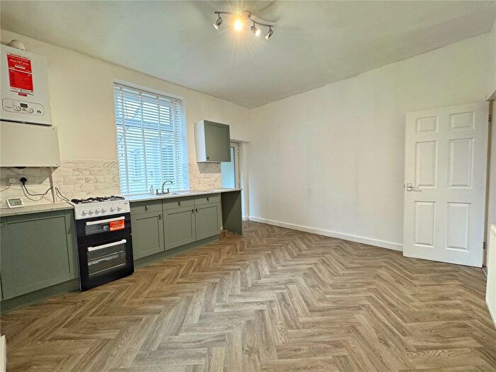 2 Bedroom Terraced House For Sale In Prospect Hill, Rawtenstall, Rossendale, BB4