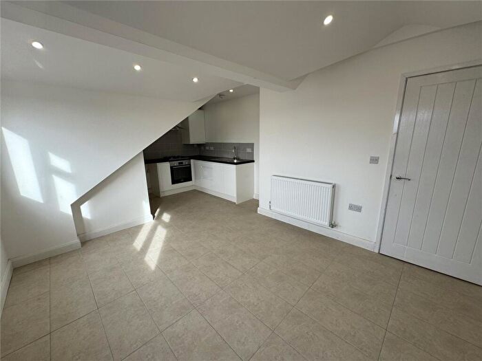 1 Bedroom Flat To Rent In Heath End Road, Nuneaton, Warwickshire, CV10