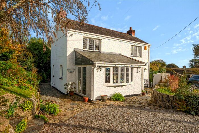 2 Bedroom Cottage For Sale In Tarrandean Lane, Perranwell Station, Truro, Cornwall, TR3