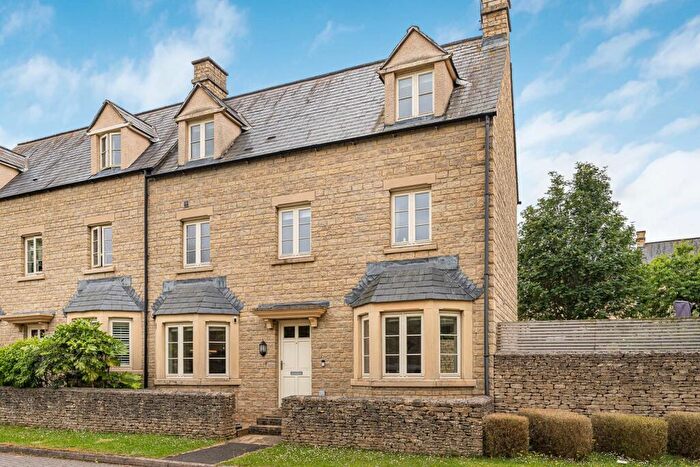 4 Bedroom Semi Detached House For Sale In Winstone Gardens, Cirencester, Gloucestershire, GL7