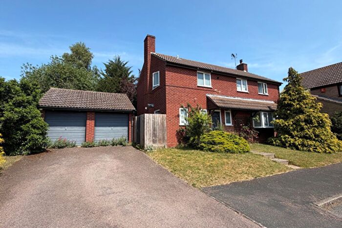 4 Bedroom Detached House For Sale In Bracecamp Close, Ormesby, NR29