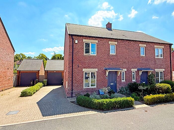 3 Bedroom Semi-Detached House For Sale In Northfield Avenue, Great Bowden, LE16