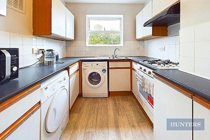 4 Bedroom Terraced House For Sale In Broadlands Road, Southampton, SO17