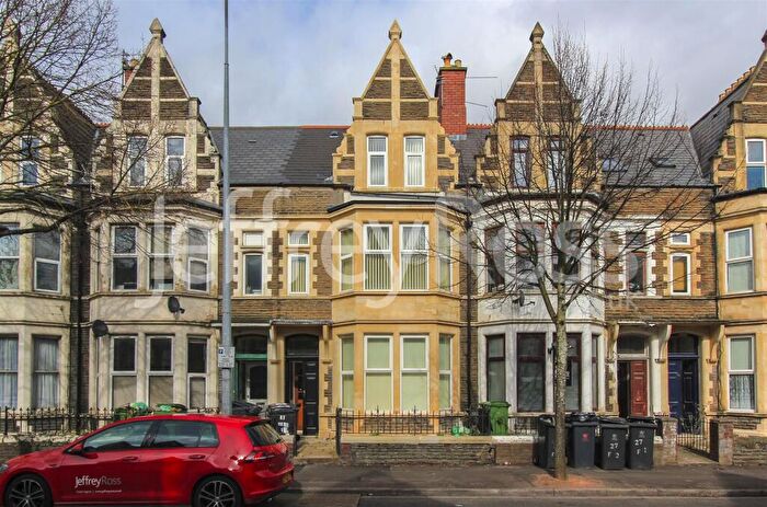 2 Bedroom Flat To Rent In Marlborough Road, Penylan, Cardiff, CF23